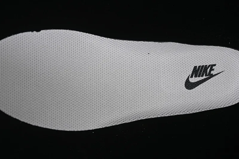 All categories Nk Air Force 1 Air Force series Nk Air Force 1 Low Air Force low-top Nike Air Force 1'07 Low Valentine's Day theme Air Force 1 low-top casual sneakers DW8806-006